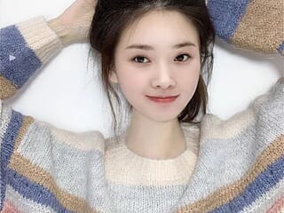 Lynn_33 live webcam thumbnail