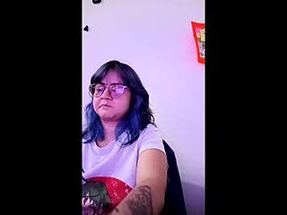 lylavixxenn live webcam thumbnail