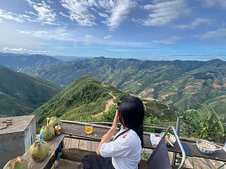 lyly_xinh09 live webcam thumbnail