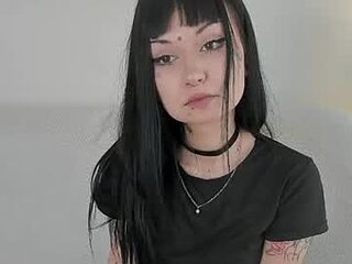 lyne19 live webcam thumbnail