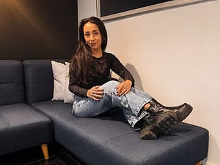 MARI-CRUZ live webcam thumbnail