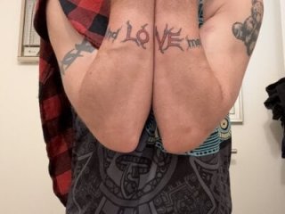 MackdaddyandgG live webcam thumbnail