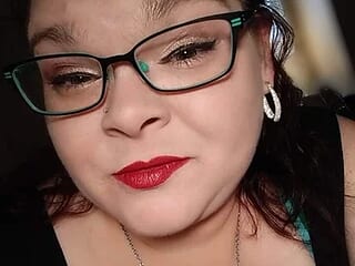 MadamMore26 live webcam thumbnail