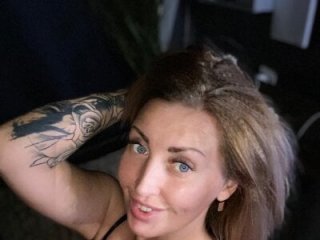 MadamStefa live webcam thumbnail