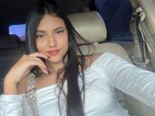 MaddieQuinn live webcam thumbnail