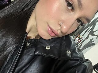 MaddyCarter live webcam thumbnail