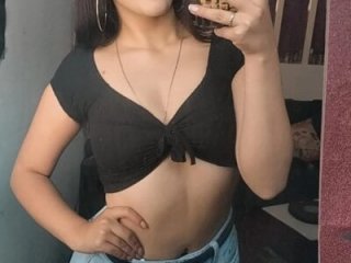 Maddy_Mills live webcam thumbnail