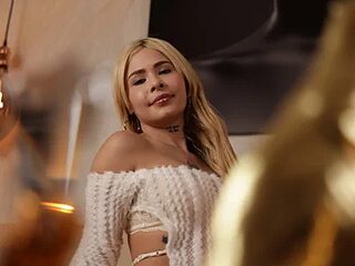 MadelineShine live webcam thumbnail