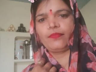 Madhuri56 live webcam thumbnail