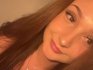 MadilynX777 live webcam thumbnail
