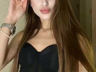 MadisonRen live webcam thumbnail