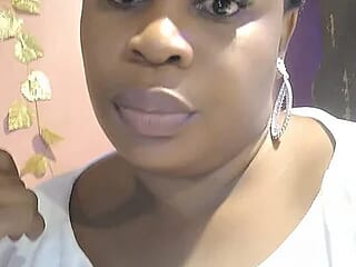 Maelbeauty live webcam thumbnail