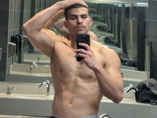Maikolsalami2 live webcam thumbnail