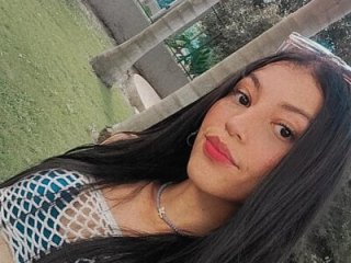Maily_vega live webcam thumbnail