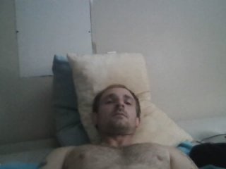 Makemestroke2u live webcam thumbnail