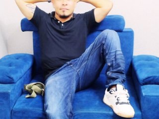 Malachi_Marx live webcam thumbnail