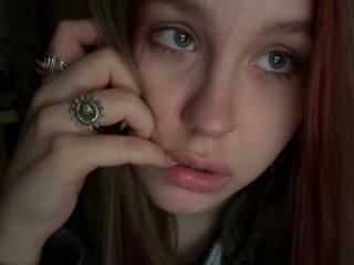 MaliaBourraine live webcam thumbnail