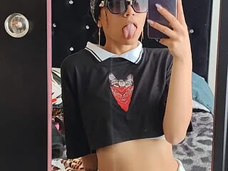 Malika_Amara live webcam thumbnail