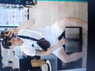 ManChillBigCockVN live webcam thumbnail