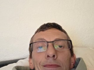 Manuel19877 live webcam thumbnail