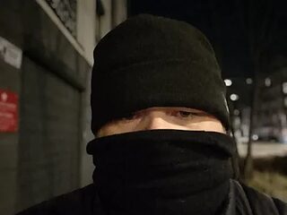 MarekPublicShow live webcam thumbnail