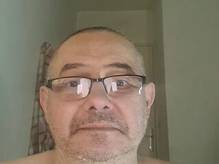 Marlon92700 live webcam thumbnail