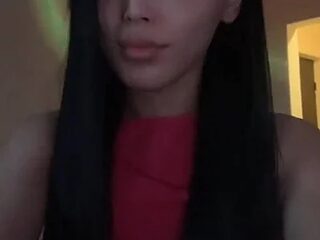 MarlyJess live webcam thumbnail