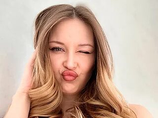 MarryMurietto live webcam thumbnail