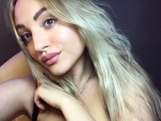 MaryFaith live webcam thumbnail