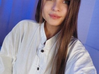 MaryLouuu live webcam thumbnail