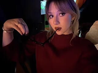 Mary_Kellerr live webcam thumbnail