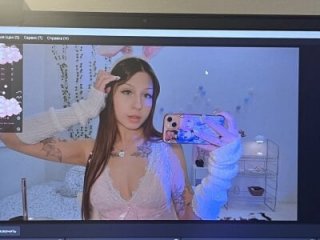 Mary_tiim live webcam thumbnail