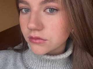 MaryaGreggs live webcam thumbnail