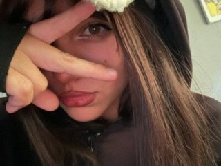 MashkaRay live webcam thumbnail