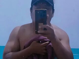 MasterVrgaagrande live webcam thumbnail