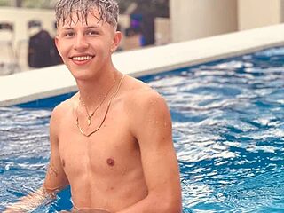 Mateo_savage live webcam thumbnail