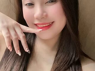 MatildaJanik live webcam thumbnail