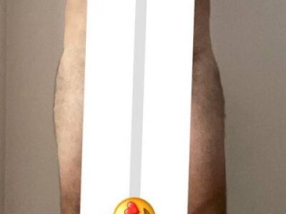 Mature_fucker31 live webcam thumbnail