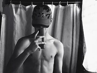 Max026_ live webcam thumbnail