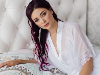 MaxMia live webcam thumbnail