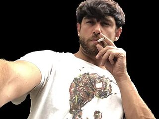 MaxSpadeErotica live webcam thumbnail