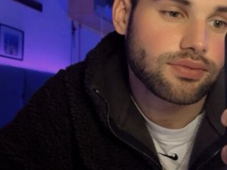 Maxi_52@xh live webcam thumbnail