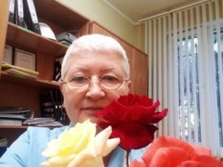 Maya_Mayflower live webcam thumbnail