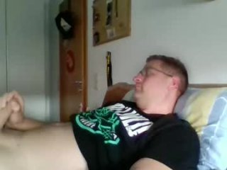 maddin8891 live webcam thumbnail