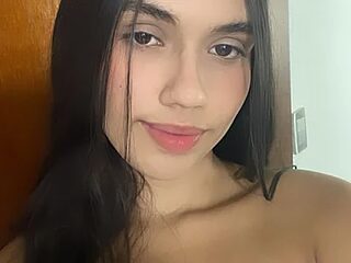 maddy__howard live webcam thumbnail