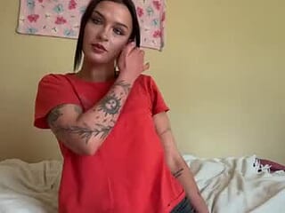 madelinebrooksx live webcam thumbnail