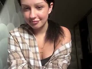 magdaleneinfield live webcam thumbnail