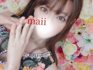 maii- live webcam thumbnail