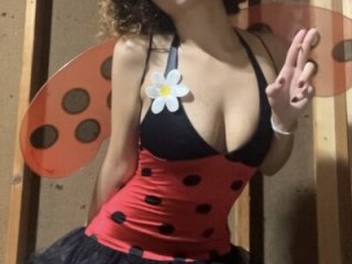 maisie_goldxx live webcam thumbnail