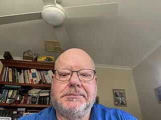 malecarer1 live webcam thumbnail